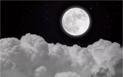 фотообои Лунна в облаках